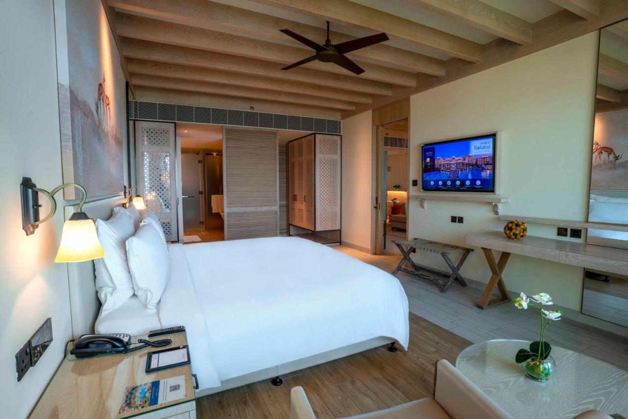 Saadiyat Rotana And 5*