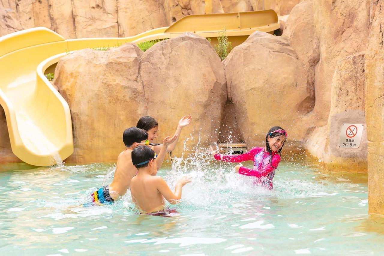 Saadiyat Rotana And